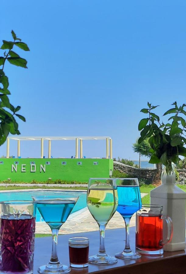Neon Hotel Stalida 외부 사진